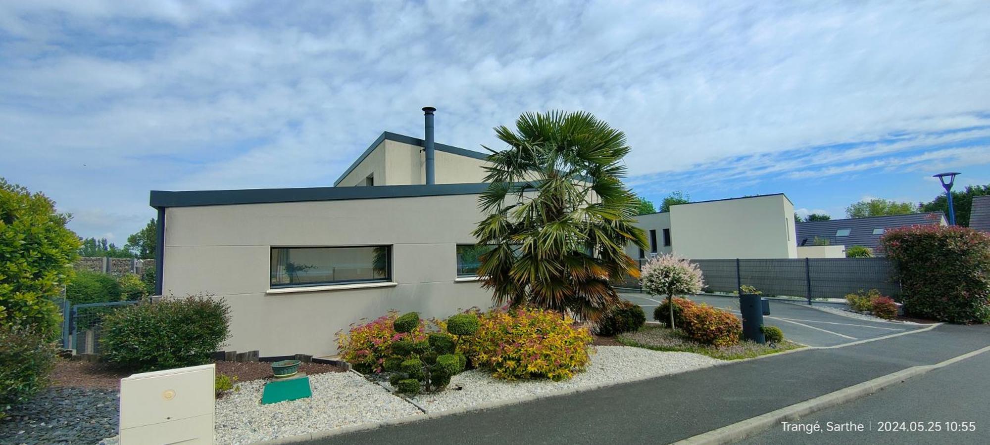 Laloue Apartment Trangé Exterior photo